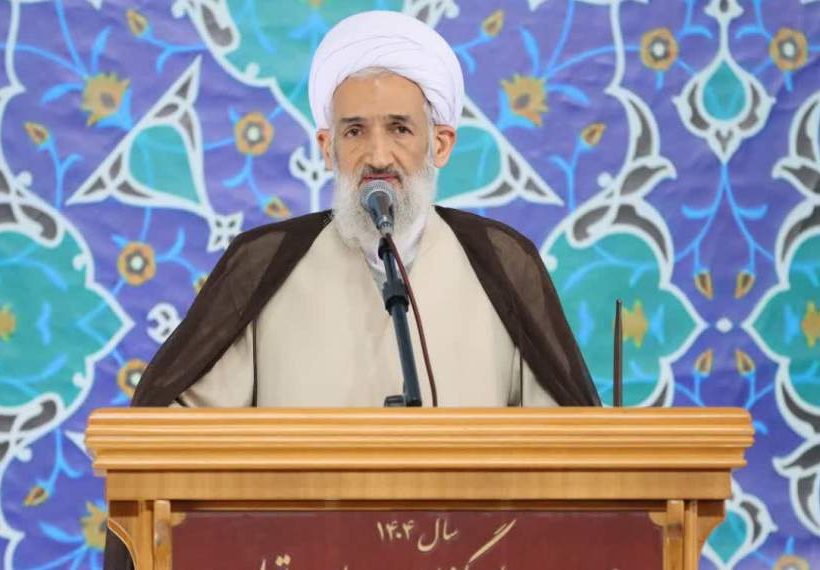 مسئولان مراقب حرمت ماه رمضان و کنترل بازار باشند